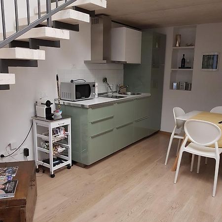 Domus Navigli Apartment Milan Bagian luar foto