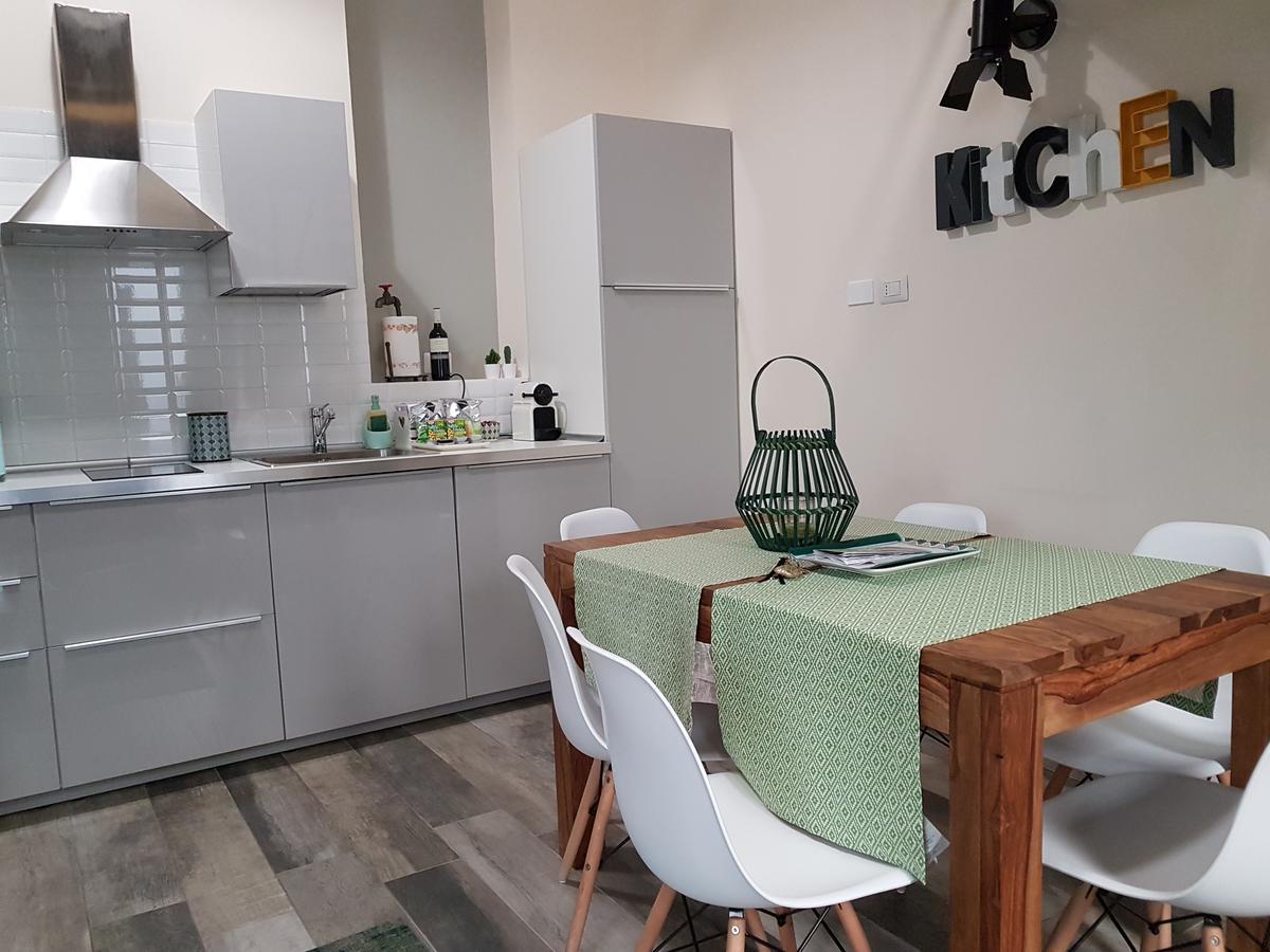 Domus Navigli Apartment Milan Bagian luar foto
