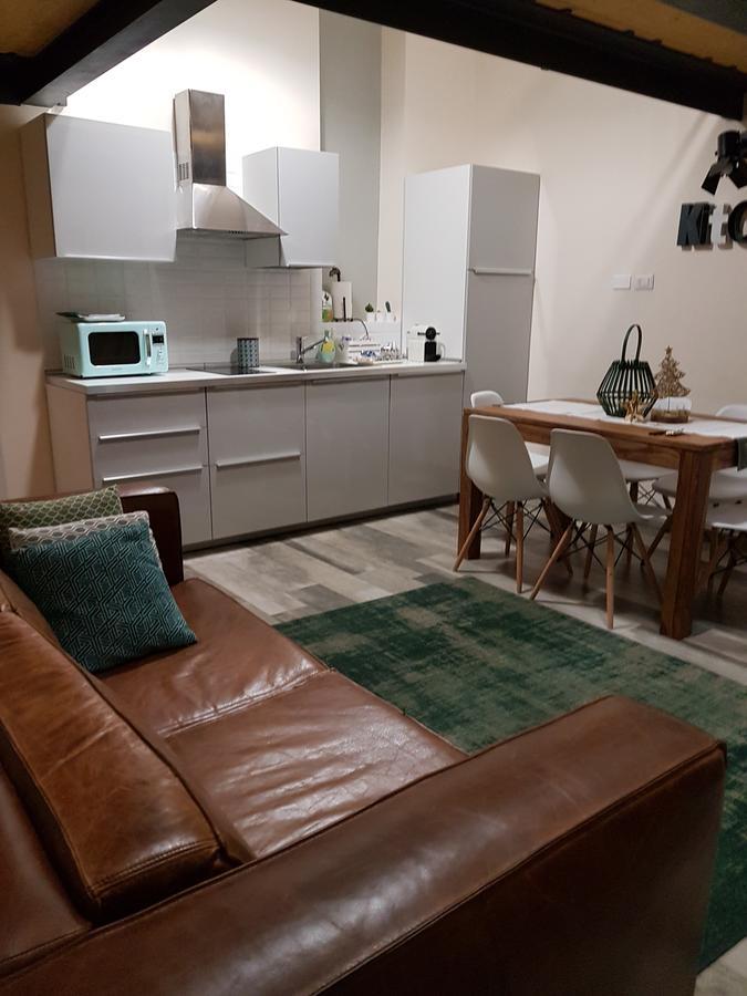 Domus Navigli Apartment Milan Bagian luar foto