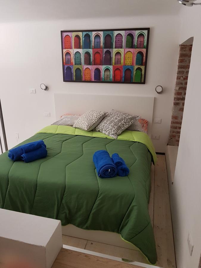 Domus Navigli Apartment Milan Bagian luar foto